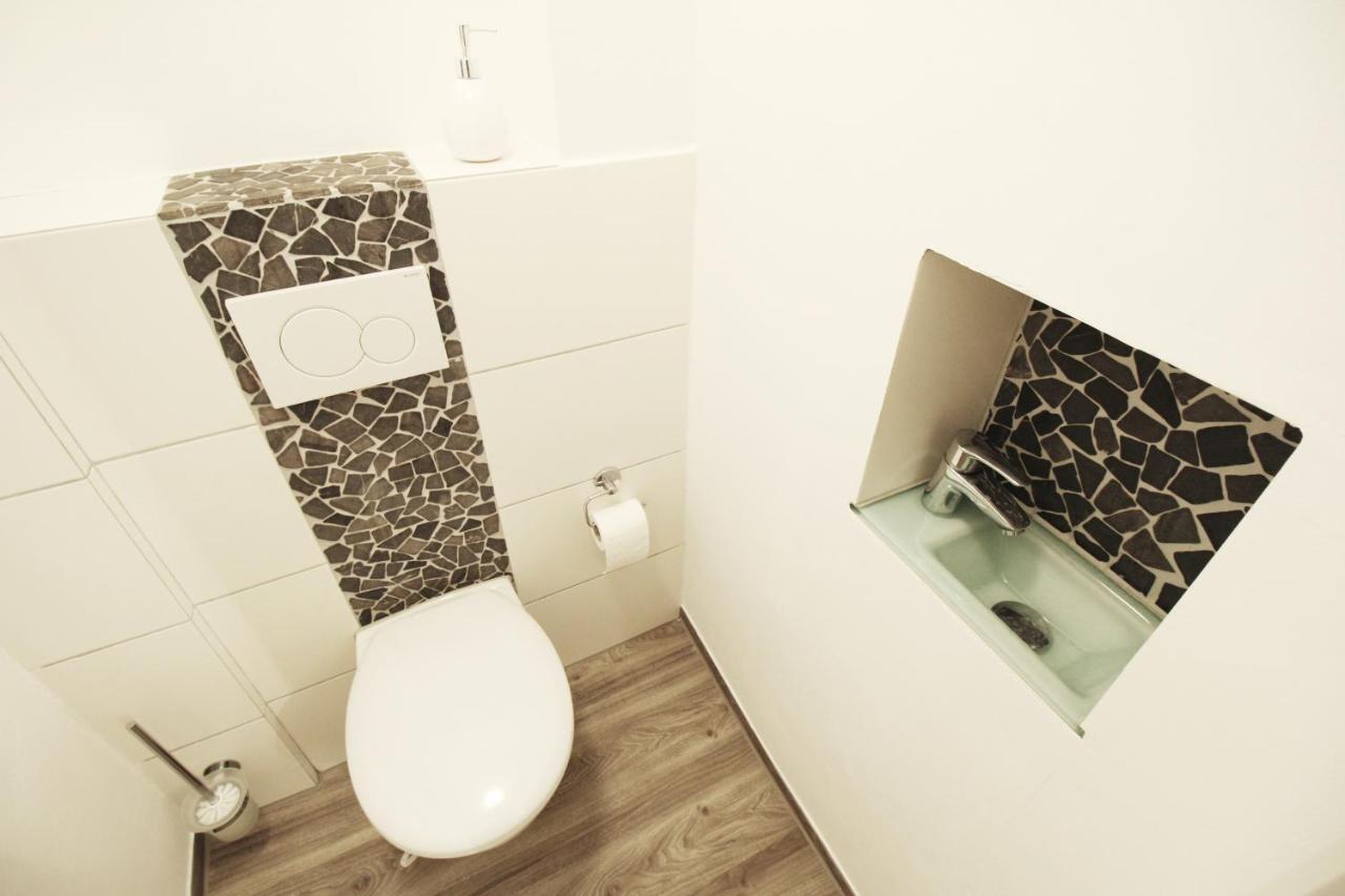 Secret Hideaways Space Loft Wohndesign Auf 2 Etagen L 450M Bis Uni Duisburg Buitenkant foto